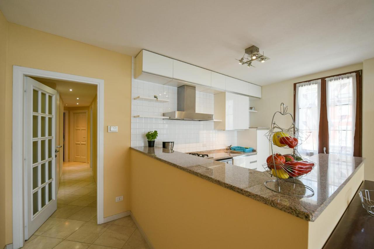 Giulia Apartman Verbania Kültér fotó